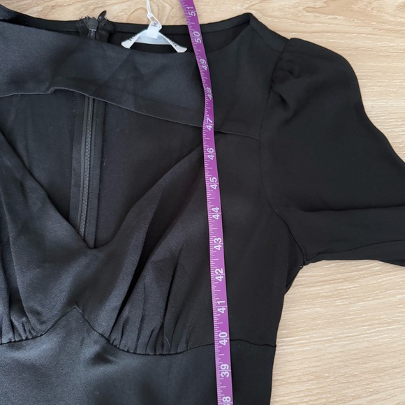 Reformation 0 NEW Kalani Midi Dress Black Long Sleeve Cut Out Neck Slit Cut - Picture 11 of 12